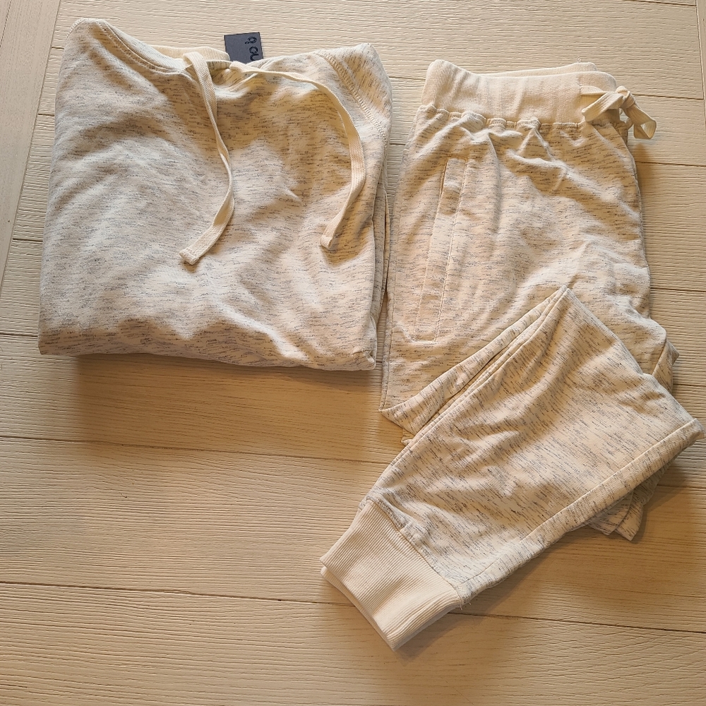 Mono B hoodie & jogger outfit, size Medium NWT